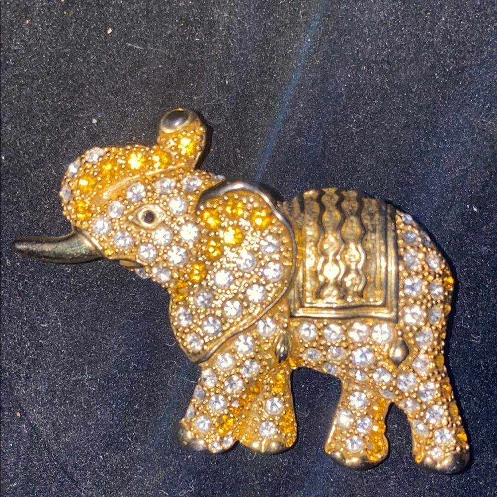 Gold Elephant Brooch with Rhinestones signed 1999AD - Picture 3 of 6